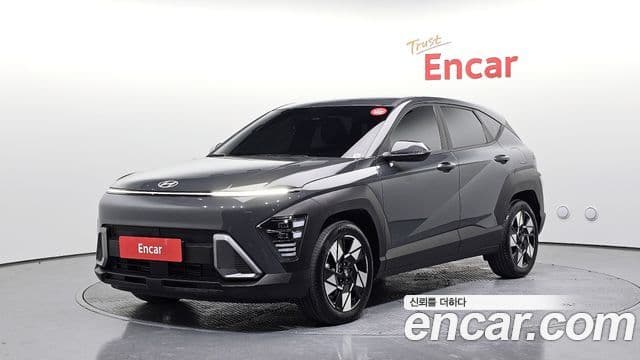 Hyundai Kona 2023 — ფოტო 1/20