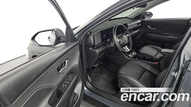 Hyundai Kona 2023 — ფოტო 10/20