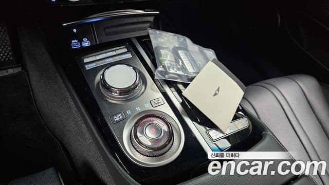 Genesis Electrified G80 2023 — ფოტო 9/20