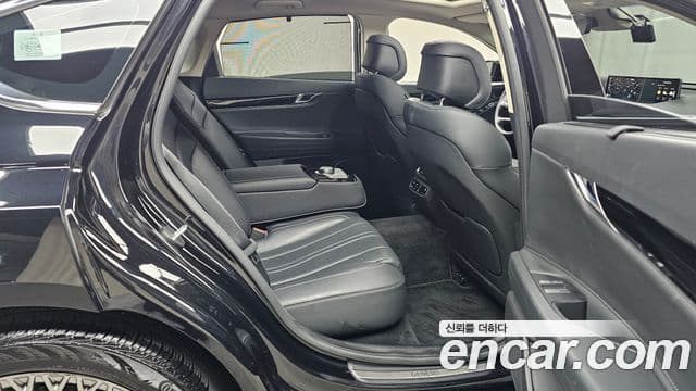 Genesis Electrified G80 2023 — ფოტო 12/20