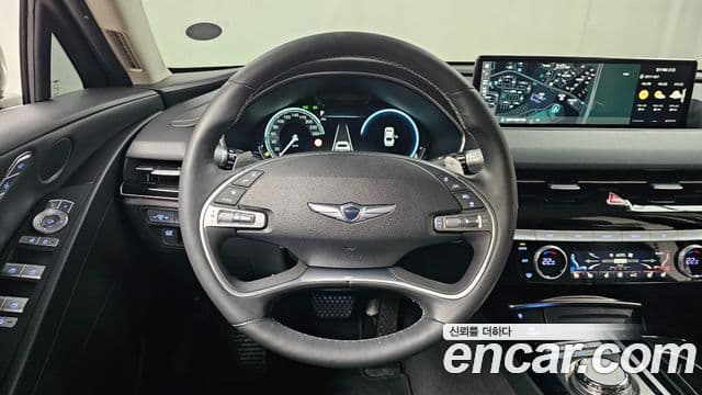 Genesis Electrified G80 2023 — ფოტო 13/20