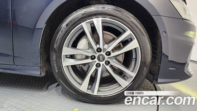 Audi A6 2022 — Photo 17/20