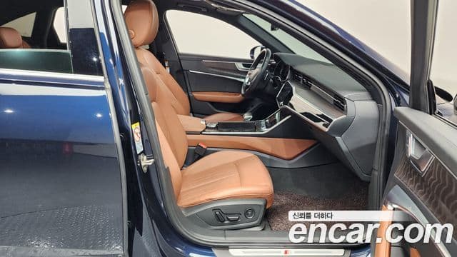 Audi A6 2022 — Photo 6/20