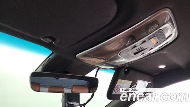 Genesis Electrified G80 2020 — ფოტო 17/20