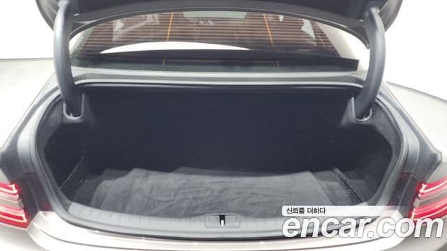 Genesis Electrified G80 2020 — ფოტო 19/20