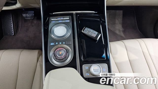 Genesis GV80 2022 — ფოტო 16/20