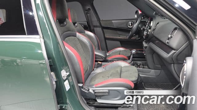 Mini Cooper S Countryman 2018 — ფოტო 11/20