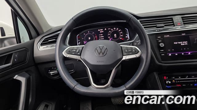 Volkswagen Tiguan 2024 — Photo 15/20