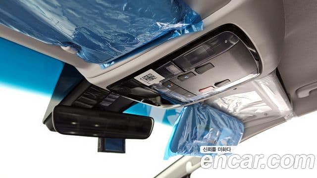 Hyundai Staria 2023 — Фото 17/20
