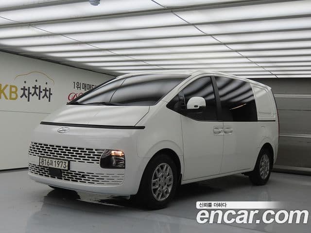 Hyundai Staria 2022 — Şəkil 10/20