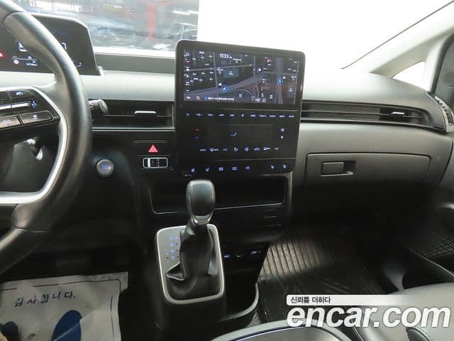 Hyundai Staria 2022 — Şəkil 9/20