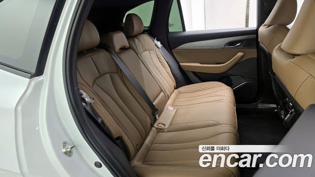 Renault Samsung Grand Koleos 2025 — Фото 12/20