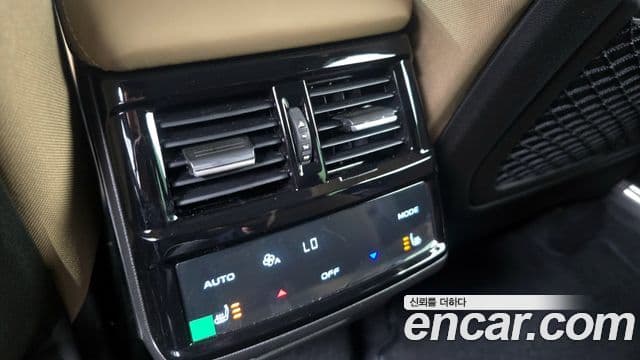 Renault Samsung Grand Koleos 2025 — Фото 18/20