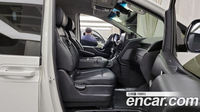 Hyundai Staria 2021 — Şəkil 11/20