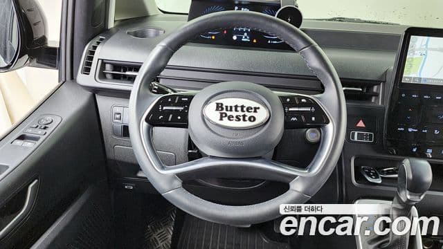 Hyundai Staria 2021 — Фото 13/20