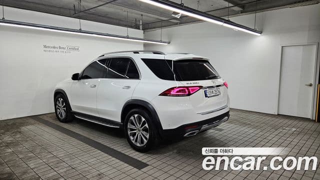 Mercedes-Benz GLE-Class 2023 — Фото 1/20