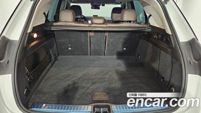 Mercedes-Benz GLE-Class 2023 — Фото 10/20