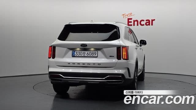 Kia Sorento 2021 — ფოტო 4/20