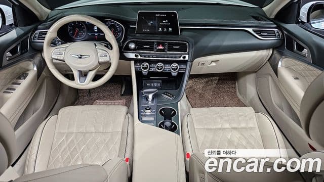 Genesis G70 2019 — ფოტო 9/20