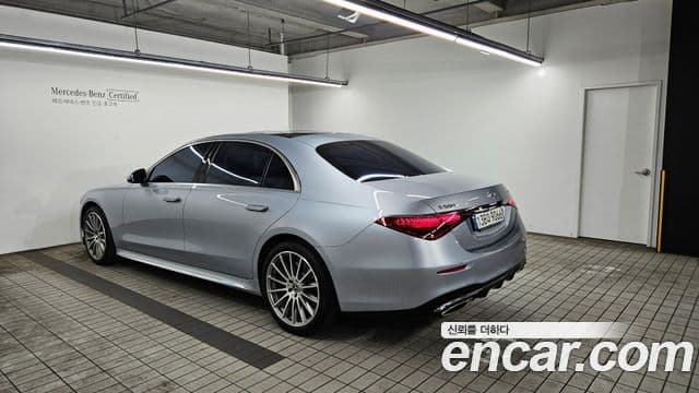 Mercedes-Benz S-Class 2021 — Фото 1/20