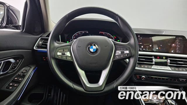 BMW 3 Series 2021 — Şəkil 13/20