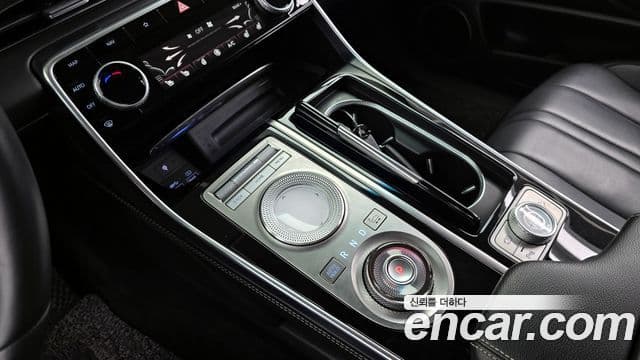 Genesis GV80 2021 — ფოტო 9/20