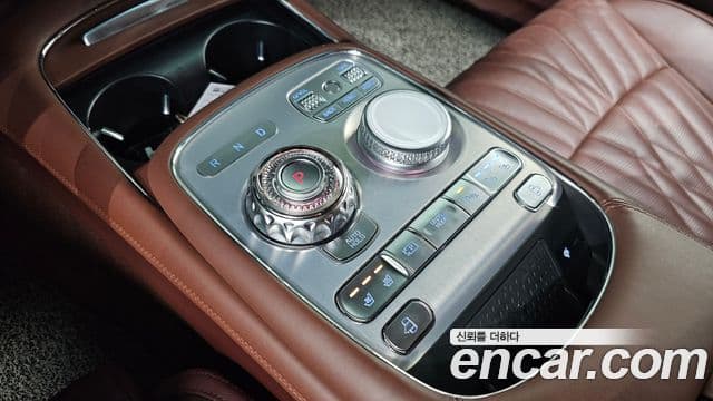 Genesis G90 2023 — Şəkil 9/20