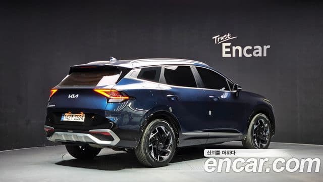 Kia Sportage 2021 — ფოტო 2/20