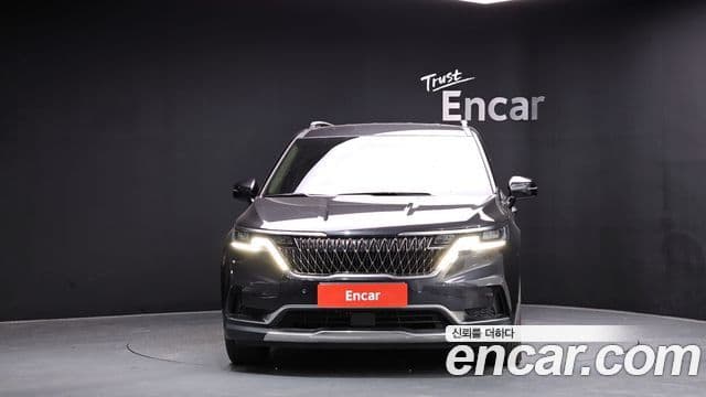 Kia Carnival 2022 — Фото 3/20