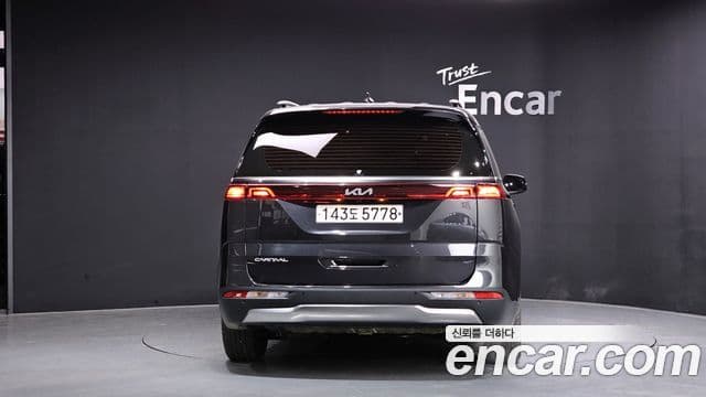 Kia Carnival 2022 — Фото 4/20