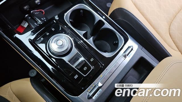 Kia Carnival 2022 — Фото 9/20