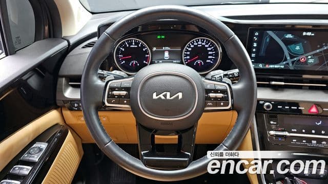 Kia Carnival 2022 — Фото 13/20
