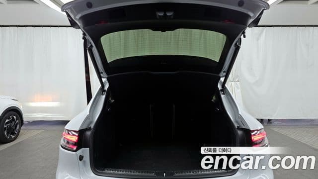 Porsche Macan 2022 — Şəkil 20/20