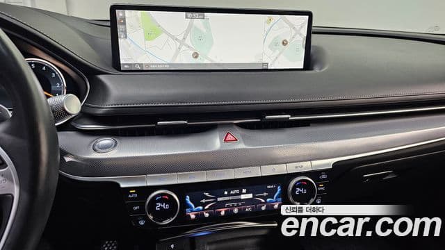 Genesis Electrified G80 2020 — Şəkil 14/20