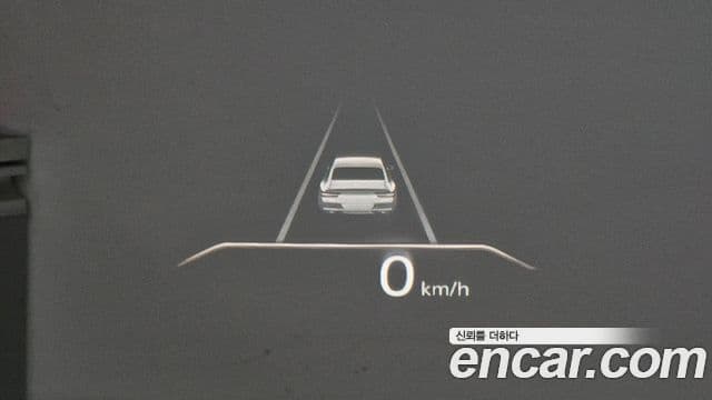 Genesis Electrified G80 2020 — Şəkil 18/20