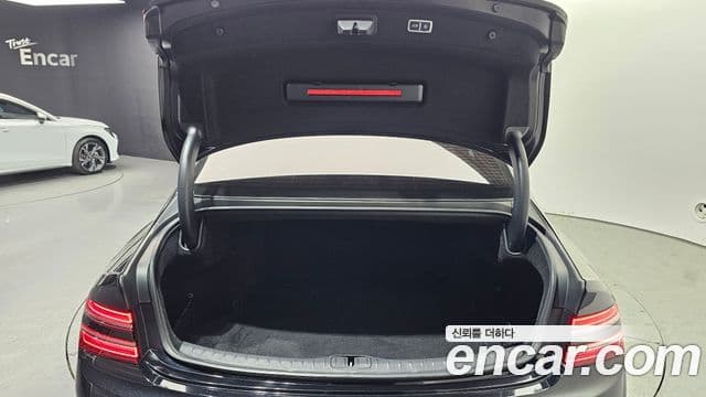 Genesis Electrified G80 2020 — Şəkil 20/20