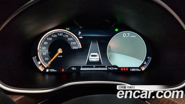 Genesis Electrified G80 2020 — Şəkil 8/20