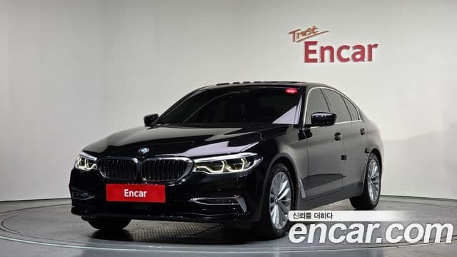 BMW 5 Series 2019 — Şəkil 15/20