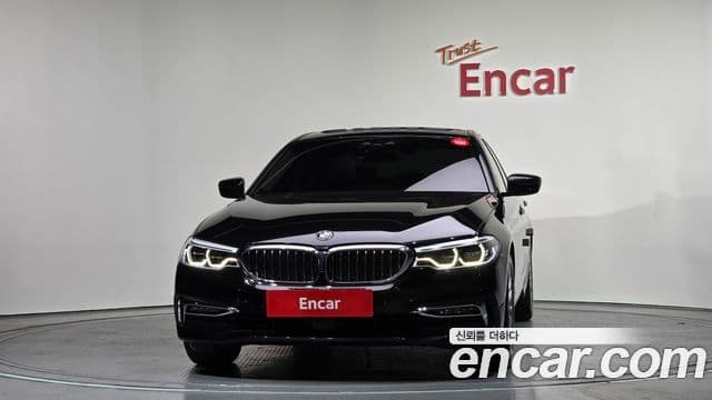 BMW 5 Series 2019 — Şəkil 12/20