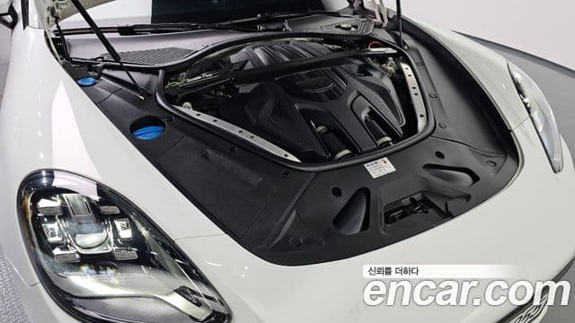 Porsche Panamera 2022 — Şəkil 10/20
