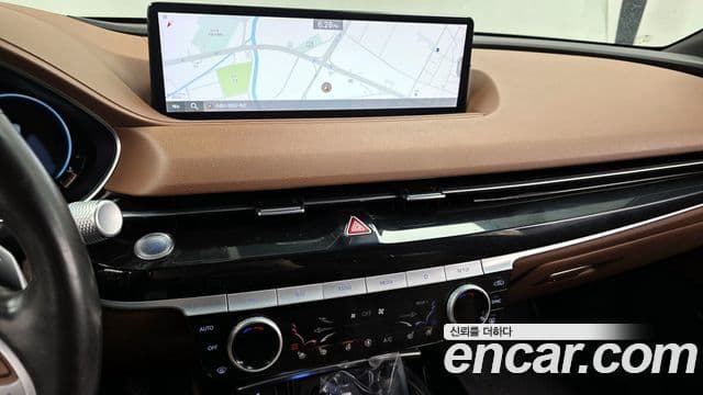 Genesis G80 2020 — ფოტო 14/20