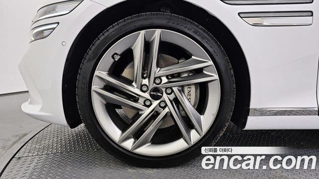 Genesis Electrified G80 2024 — Şəkil 5/20