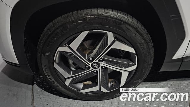 Hyundai The New Tucson 2021 — ფოტო 5/20
