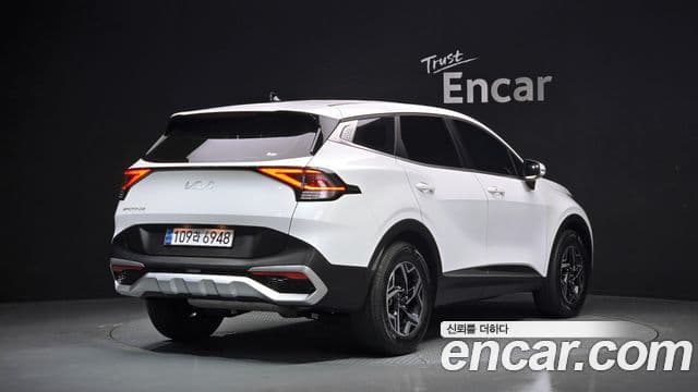 Kia Sportage 2024 — ფოტო 2/20