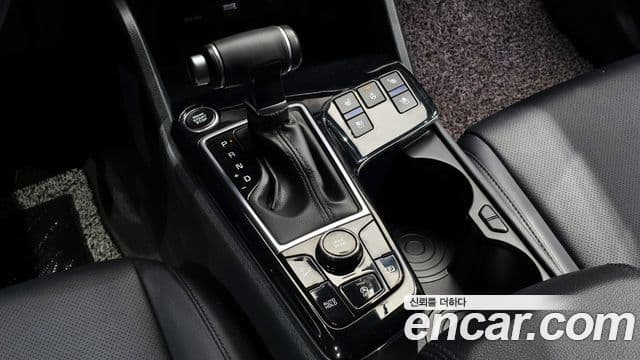 Kia Sportage 2024 — ფოტო 9/20