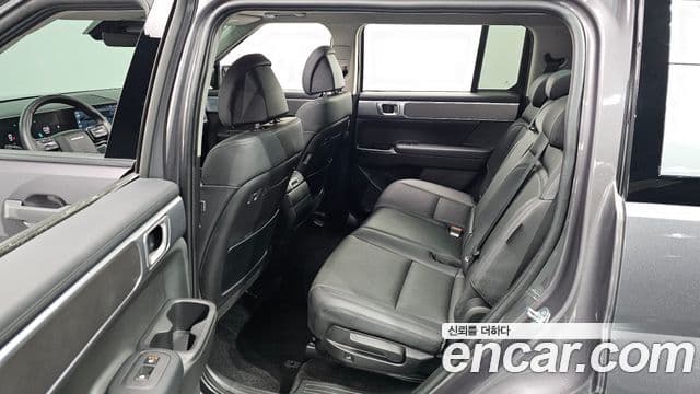 Hyundai Santa Fe 2024 — Şəkil 16/20