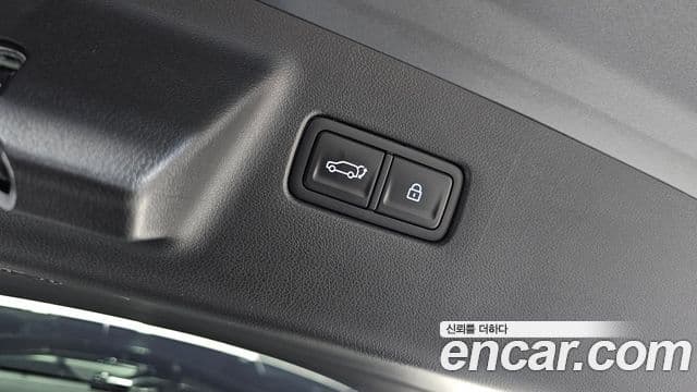 Hyundai Santa Fe 2024 — Şəkil 19/20