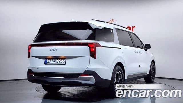 Kia Carnival 2025 — Photo 15/20