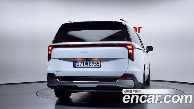 Kia Carnival 2025 — Photo 4/20
