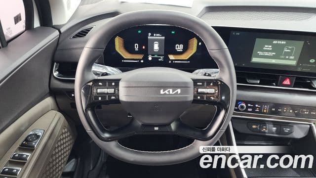 Kia Carnival 2025 — Photo 7/20